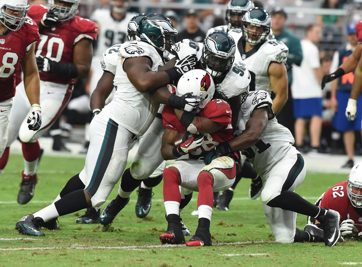 Eagles fall short in red zone, to Arizona