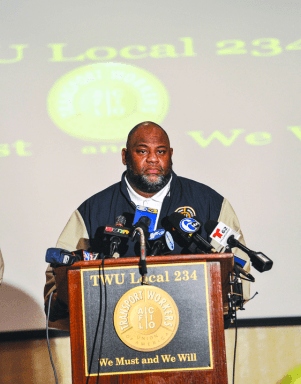 SEPTA, TWU union avoid strike, reach two-year deal
