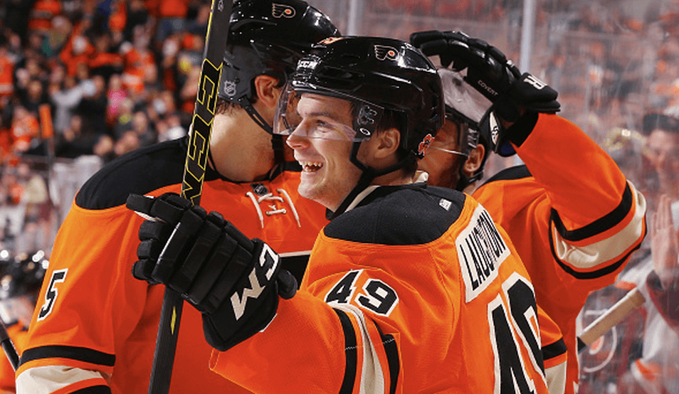 Flyers finally get scoring help, win consecutive games