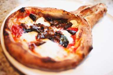 Restaurants with snow day specials
