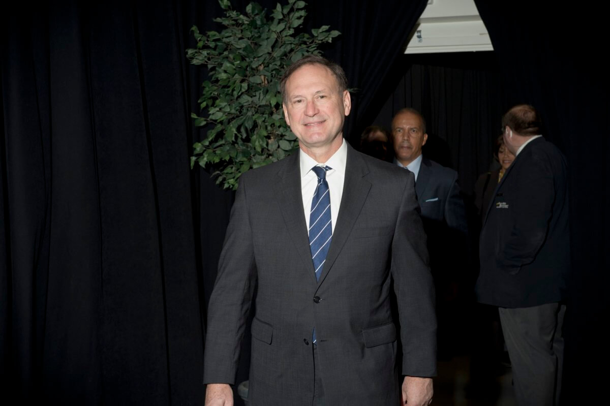 Community College of Philadelphia honors Justice Alito for ‘citizenship’