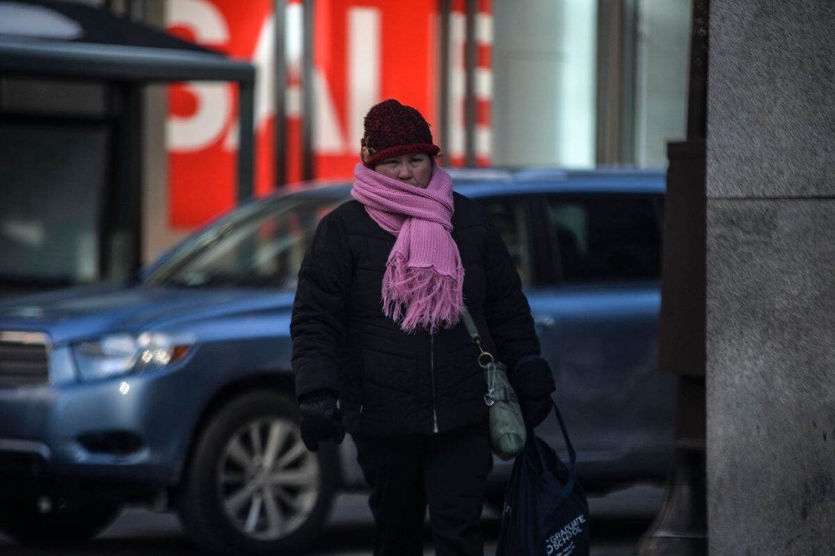 City grapples with ongoing cold snap