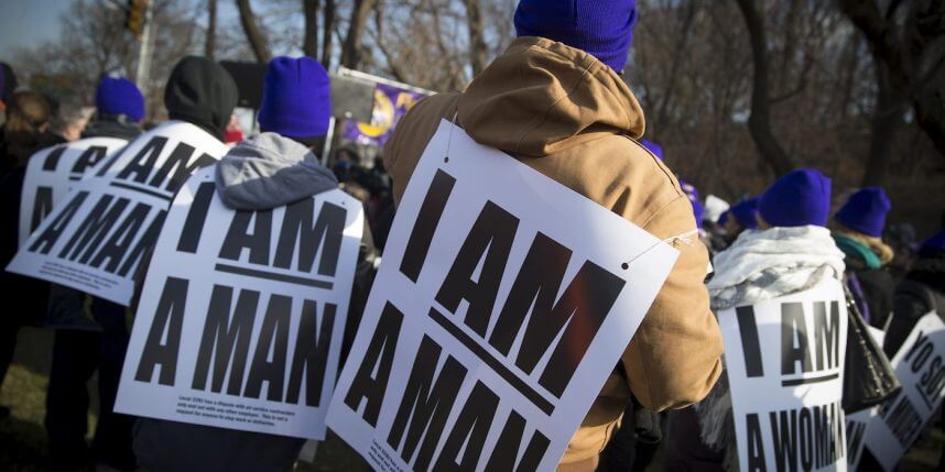 Hundreds go on strike at Phila. airport