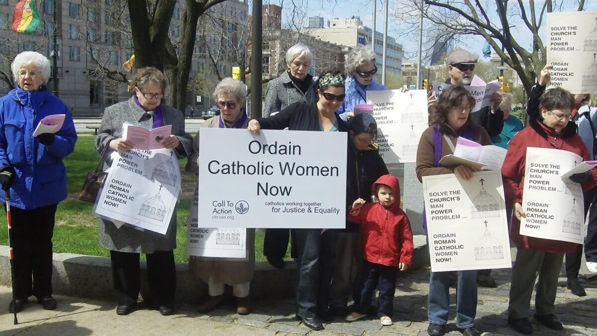 On Holy Thursday, womens’ group renews calls to Archdiocese