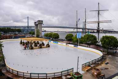 Popular Spruce Street Harbor Park opens Friday