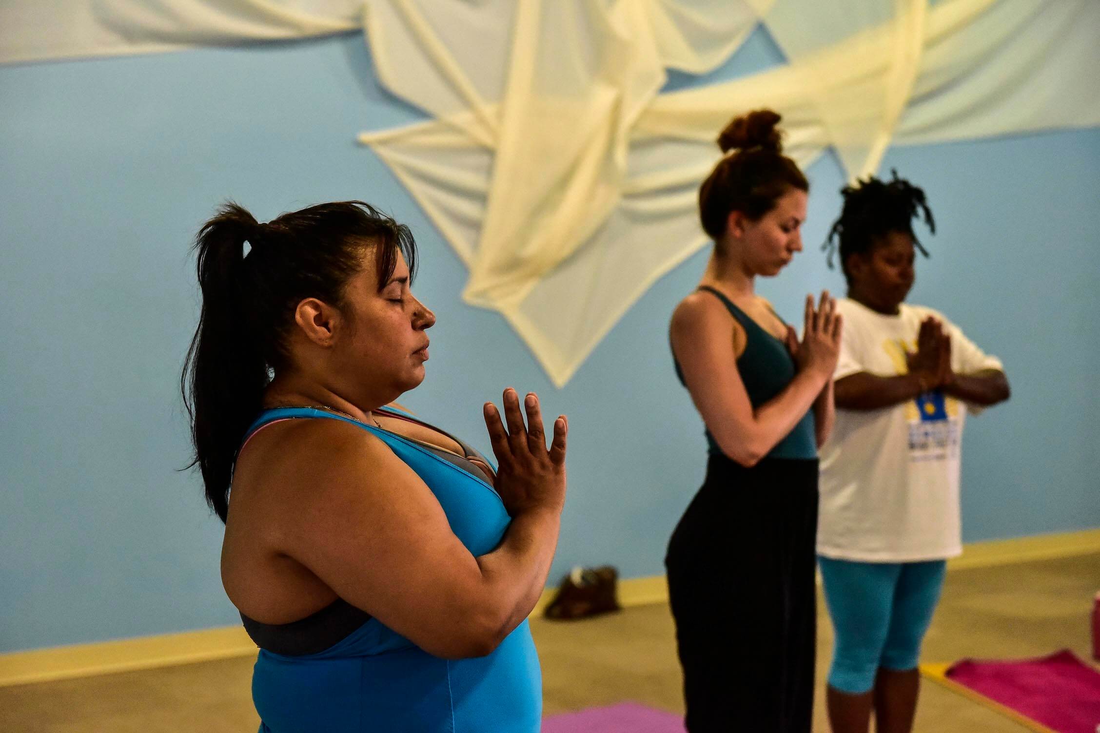 Hip-hop yoga with a beat hits North Philly – Metro Philadelphia