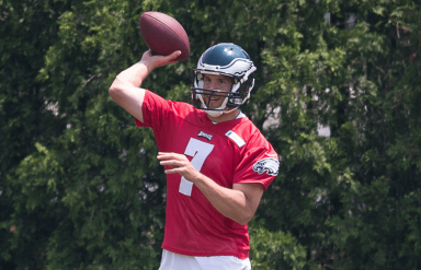 What ACL? Sam Bradford, Kiko Alonso looking good at Eagles OTAs