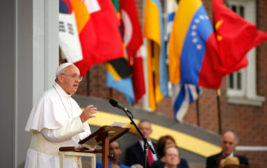 Pope Francis talks immigration, religious liberty before cheering crowd at