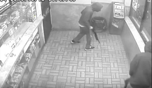 VIDEO: Gunmen blast open ATM with shotgun