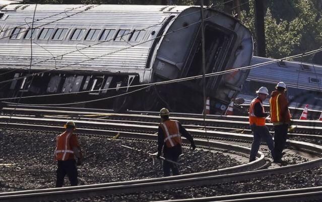 Philly man impersonated ATF agent at Amtrak crash site: Feds