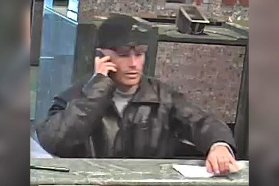 PHOTO: Police release new image of suspected bank robber