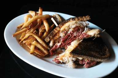Craftsman Row Saloon embraces old Philadelphia on Jeweler’s Row