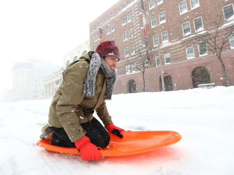 Philadelphia preps for snow emergency