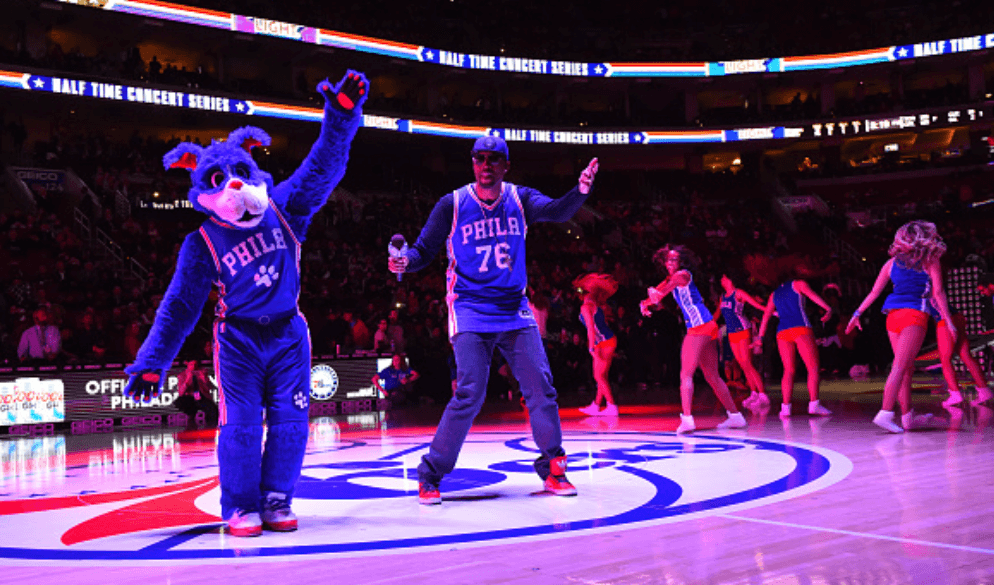 Montell Jordan, performer of “This Is How We Do it” has advice for 76ers fans
