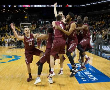 St. Joe’s seeks first NCAA Tournament win since 2004 vs. Cincinnati