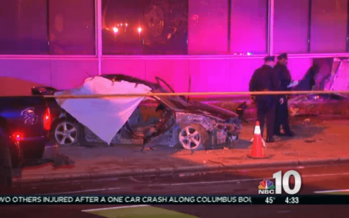 Crash leaves two dead, two injured in South Philadelphia
