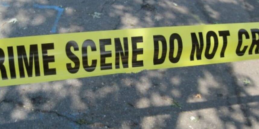Girl, 2, falls through sidewalk grate: Report