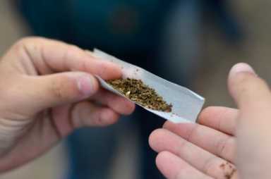 Two Philly men arrested for hauling 900 pounds of weed