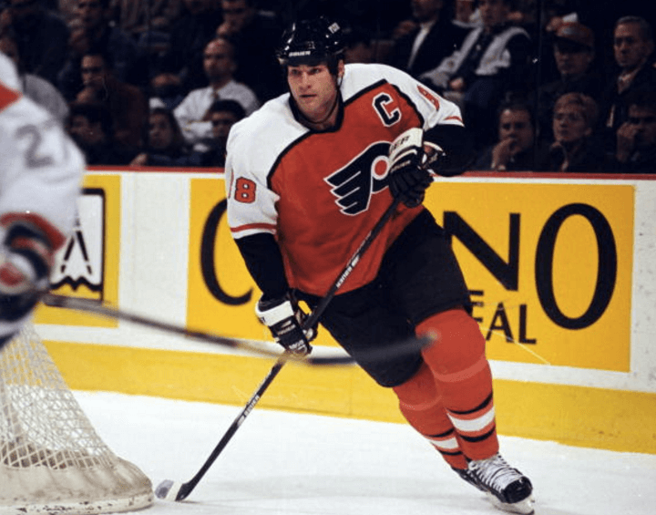 Former Flyer Eric Lindros voted into NHL Hall of Fame
