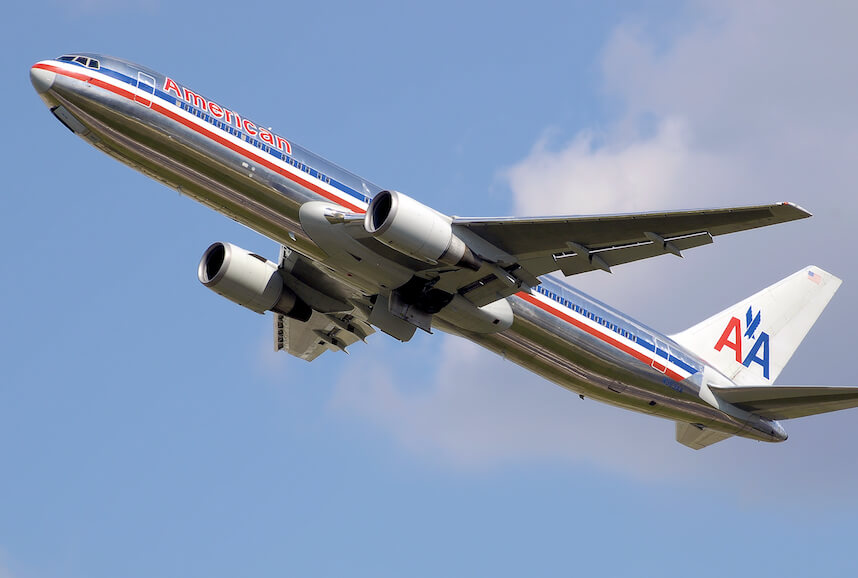 Philadelphia-bound flight evacuated after fluid leak