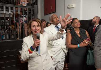 PHOTOS: Nancy Pelosi at The Little Lion in Old City