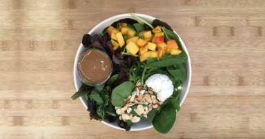 Hot Plate: Peach and goat cheese salad at Sweetgreen