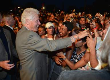 Bill Clinton rocks out at Made in America on Sunday