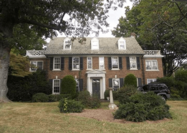 Prince Albert of Monaco buys mom Grace Kelly’s Philly home for $775K