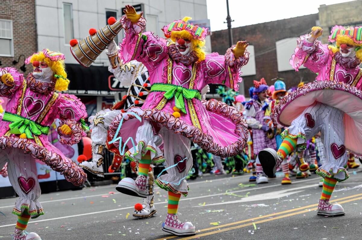 Philly Mummers Parade 2017: Road closures, SEPTA info, weather and course map