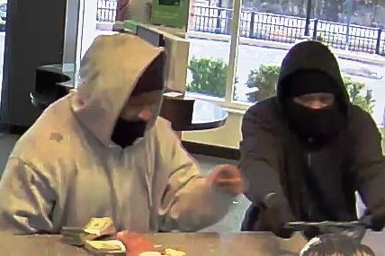 ‘Armed and dangerous’ bank robbers sought in Philadelphia: FBI