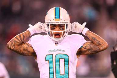 Eagles notebook: Birds want Kenny Stills, Brian Dawkins wants to be GM