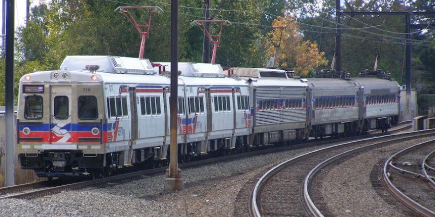Power outage causes major delays on all SEPTA Regional Rail lines