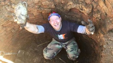 Urban treasure hunter finds priceless crap in Philly privies