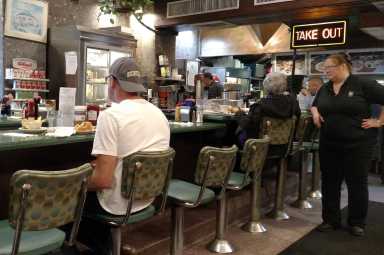 The last great downtown diner calls it a day