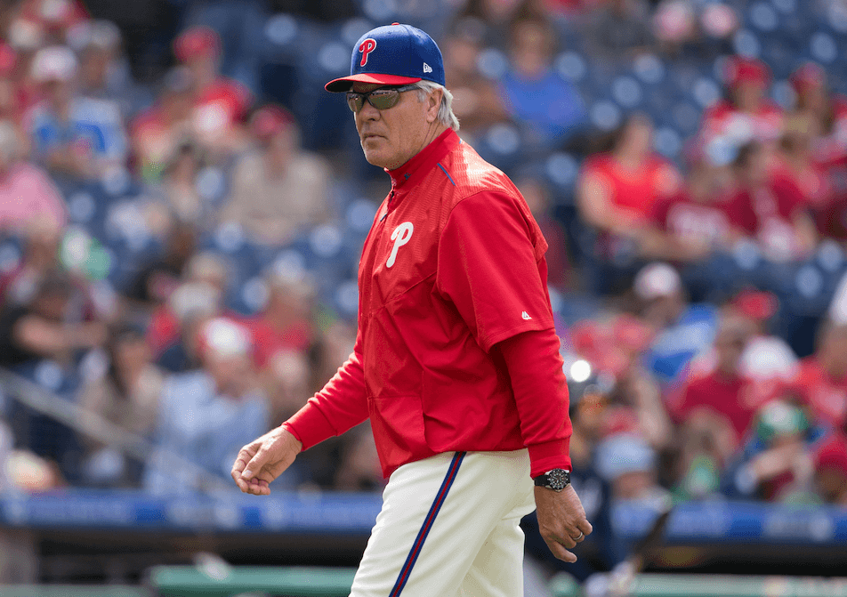 Phillies make commitment to Pete Mackanin, who has quietly started team’s