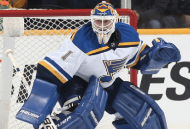 Get to know new Flyers goalie Brian Elliott