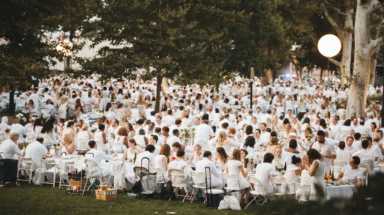 Photos: Diner en Blanc 2017 Philadelphia at Franklin Square | Georgi Anastasov