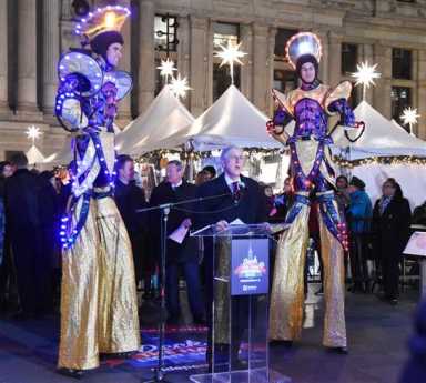 Deck the Hall Light Show 2017 premiered at City Hall last night. | HughE Dillon