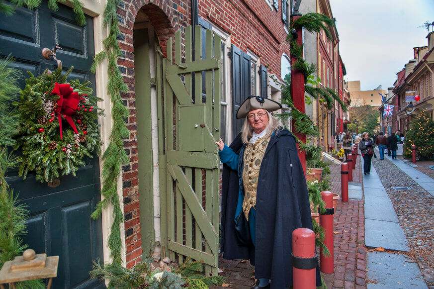 Elfreth's Alley will have extended hours on Historic Holiday Nights. | R. Kennedy for Visit Philadelphia