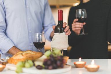 Two great wine events are coming to the Market & Shops at The Comcast Center. | Pexels