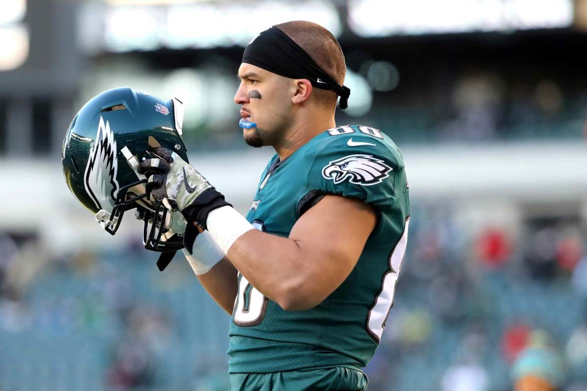 NFL Rumors: TE Trey Burton won’t return to Eagles, reports say