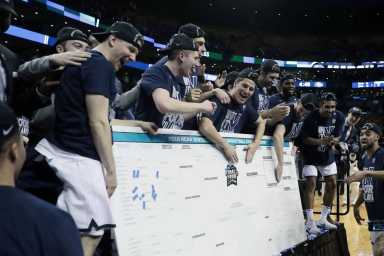 Final Four preview: Villanova has many ways to beat Kansas