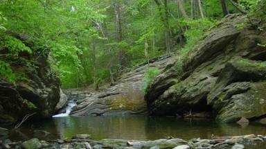 Dirty water, overcrowding closes Devil’s Pool again