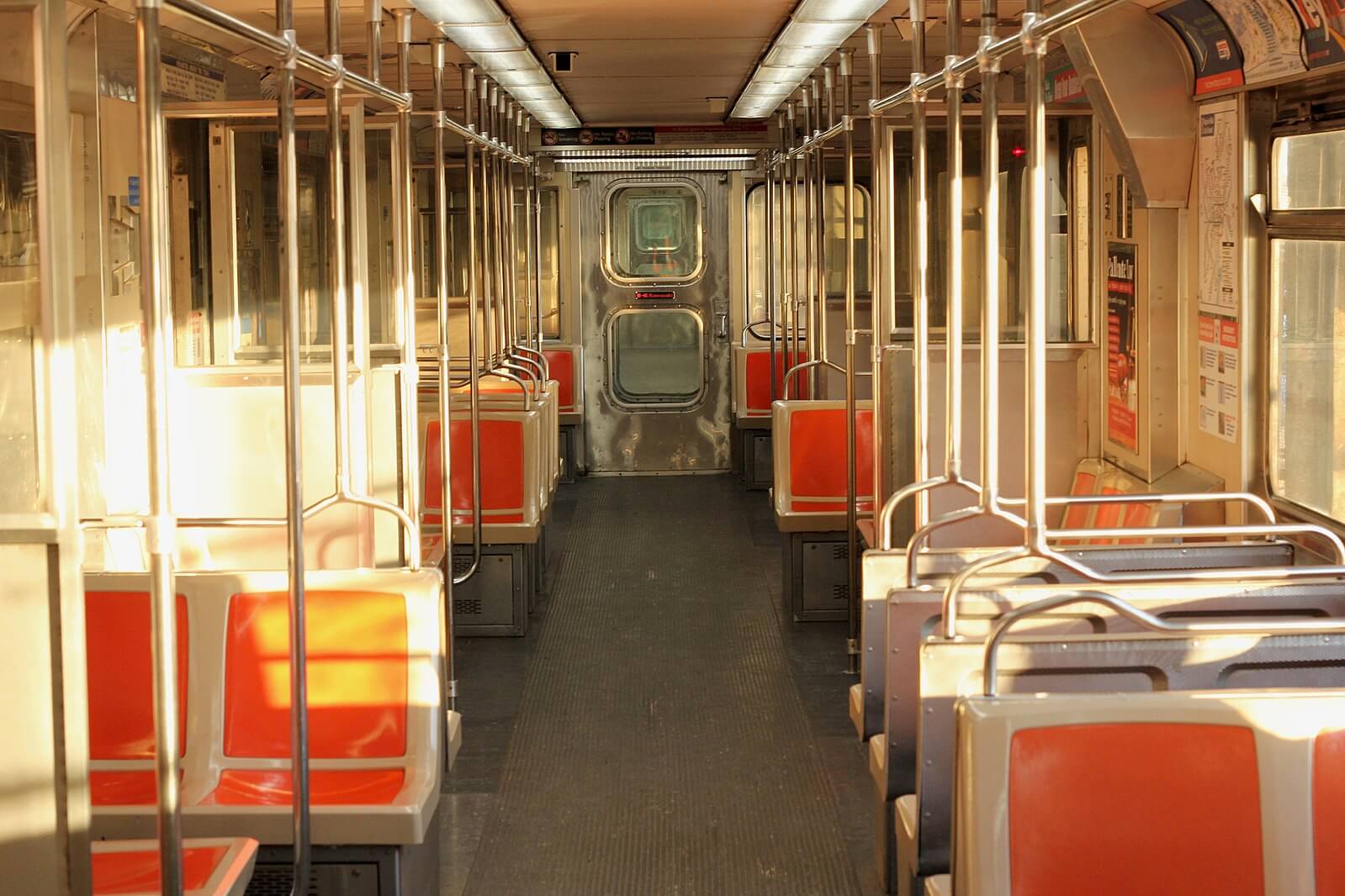 Interior of a Broad Street Line traincar. Credit: Wikimedia Commons
