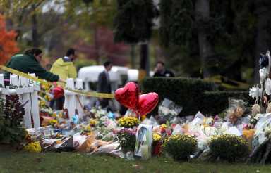 Pittsburgh synagogue massacre suspect pleads not guilty
