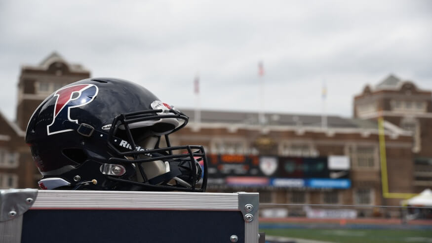 College Football Penn Quakers