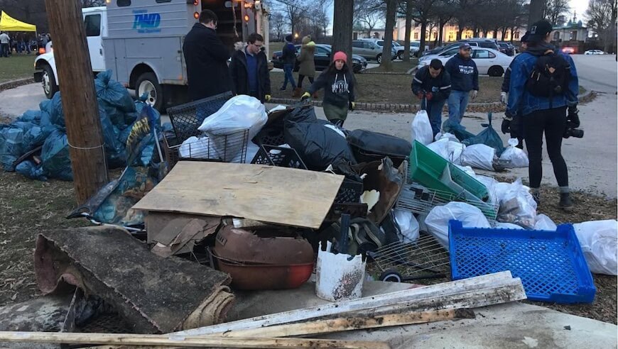 Volunteers and Water Department remove shocking 245 tons of garbage from