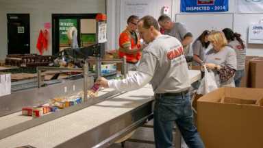 Food banks like Philabundance, pictured, are offering special programs to help workers hit by the shutdown. (Courtesy of Philabundance)