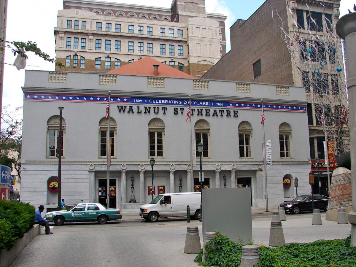 Walnut_St_theatre_2011