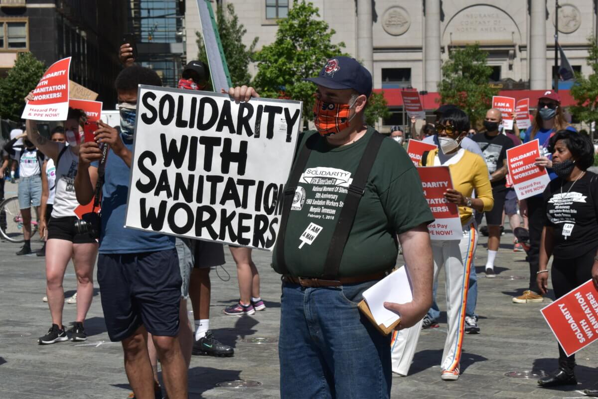sanitation protest_05
